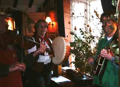 West Hill Morris at The Bell, Kemsing
