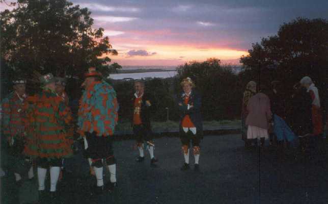 Sun Up, 1 May 2002